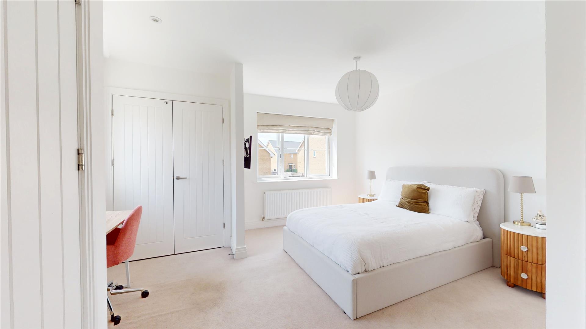 Pembroke Lane, Whitehouse, Milton Keynes